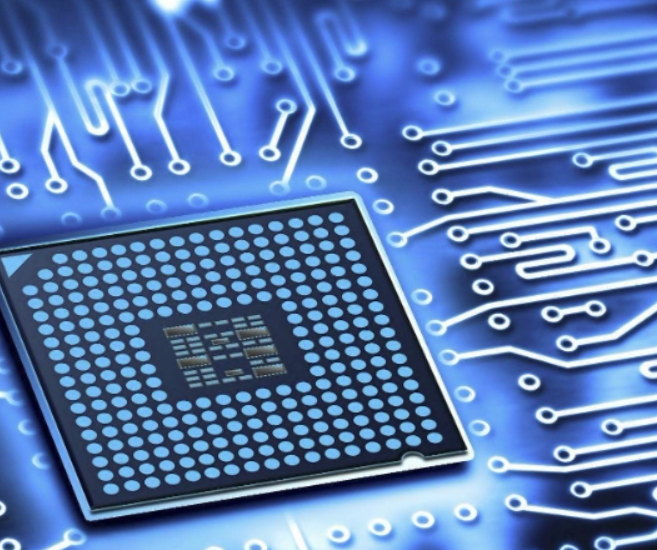 鸿海股价大涨8% 董事长称已会晤OpenAI 并将与英伟