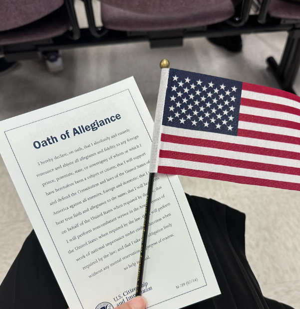 特朗普政府拟加大力度剥夺部分入籍者的美国国