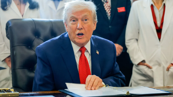 　特朗普宣布：以黎停火协议延长三周